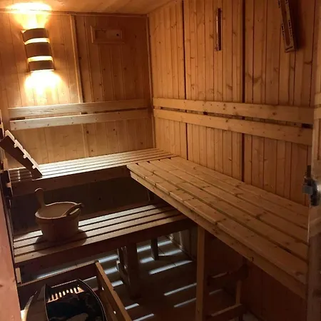 Dom wakacyjny Maison Avec Piscine Et Sauna A *