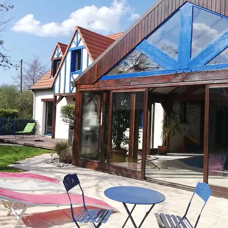 Maison Avec Piscine Et Sauna A 度假居 Viré