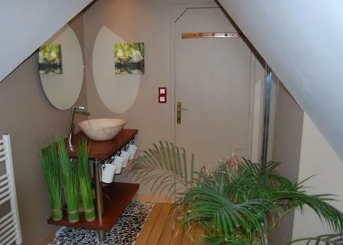 Holiday home Maison Avec Piscine Et Sauna A *